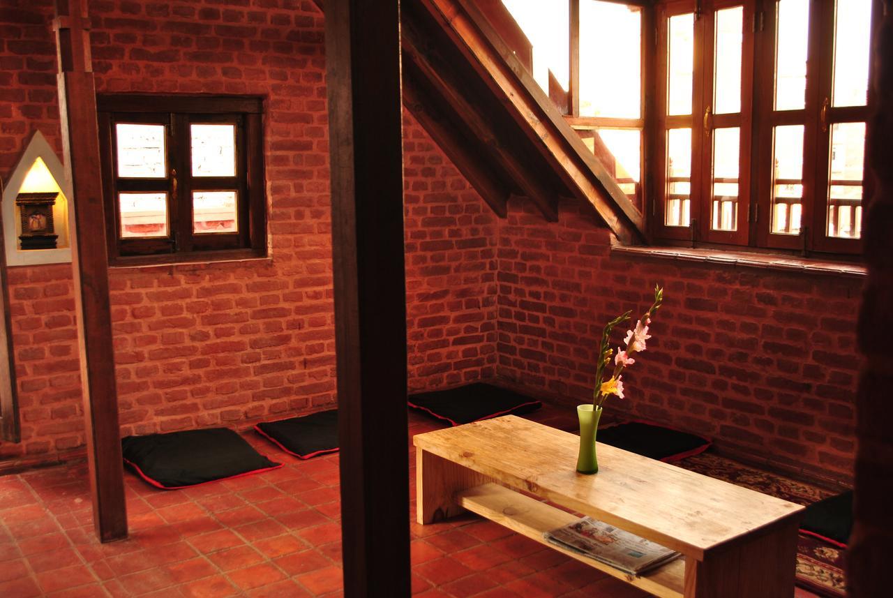 Yamba Traditional Home Lalitpur Esterno foto